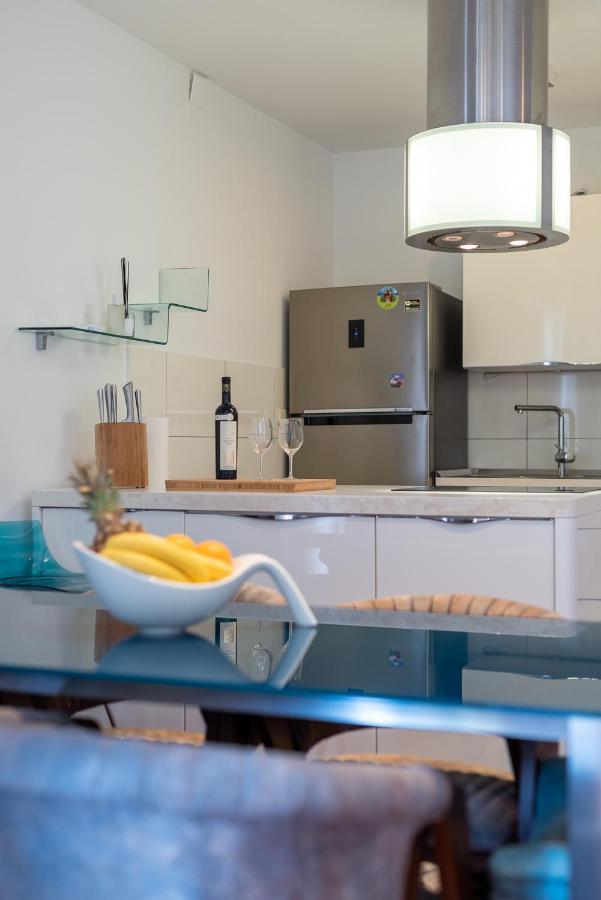 Apartments Liam Трогір Екстер'єр фото