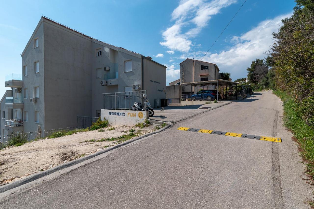 Apartments Liam Трогір Екстер'єр фото