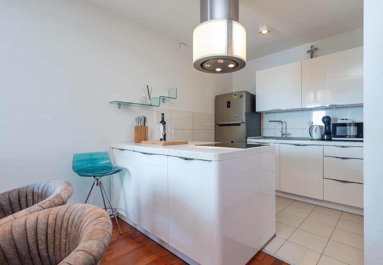 Apartments Liam Трогір Екстер'єр фото